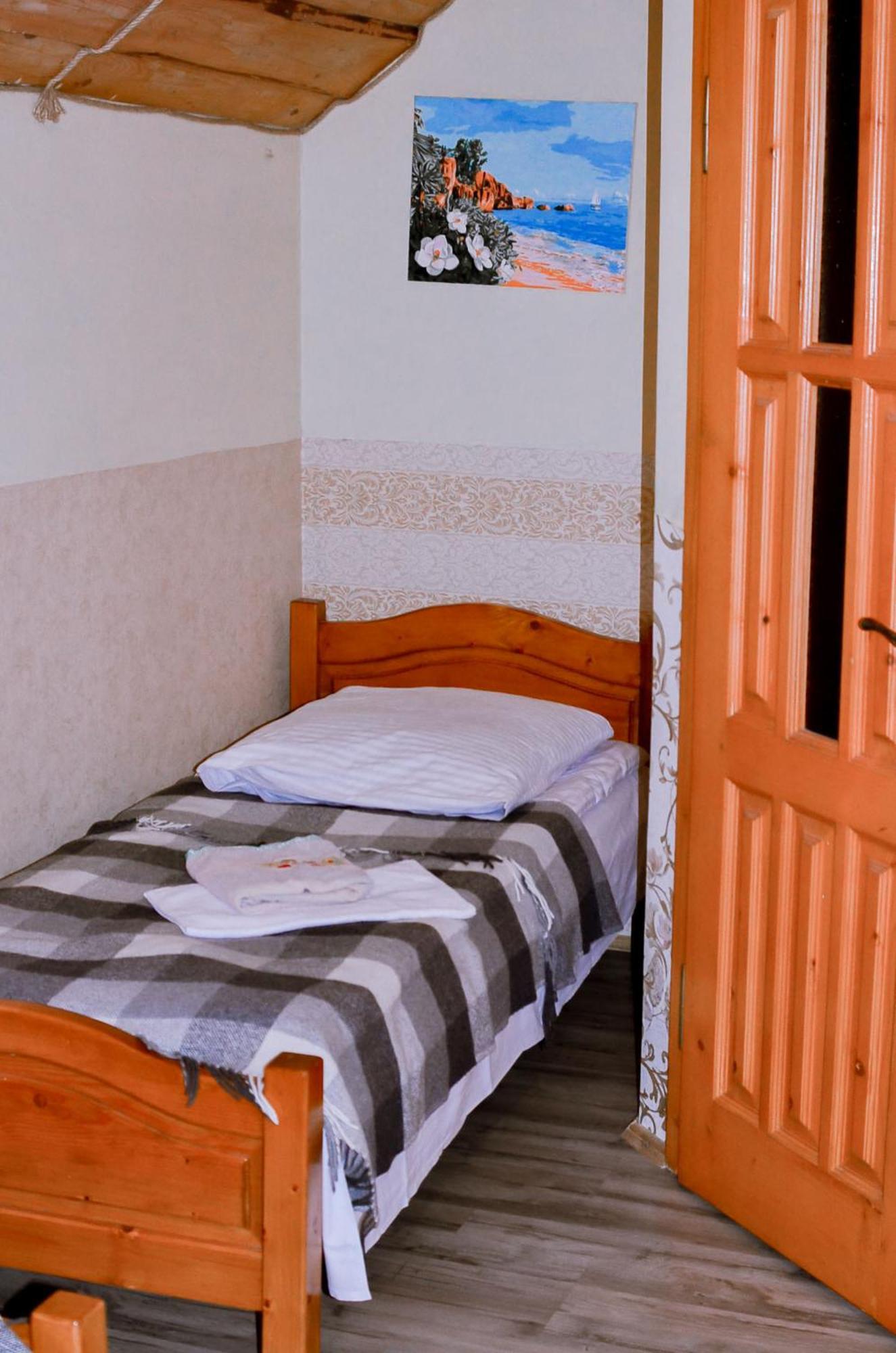 Guest House Mandrivnyi Rooms&Apartments ยาซินยา ภายนอก รูปภาพ
